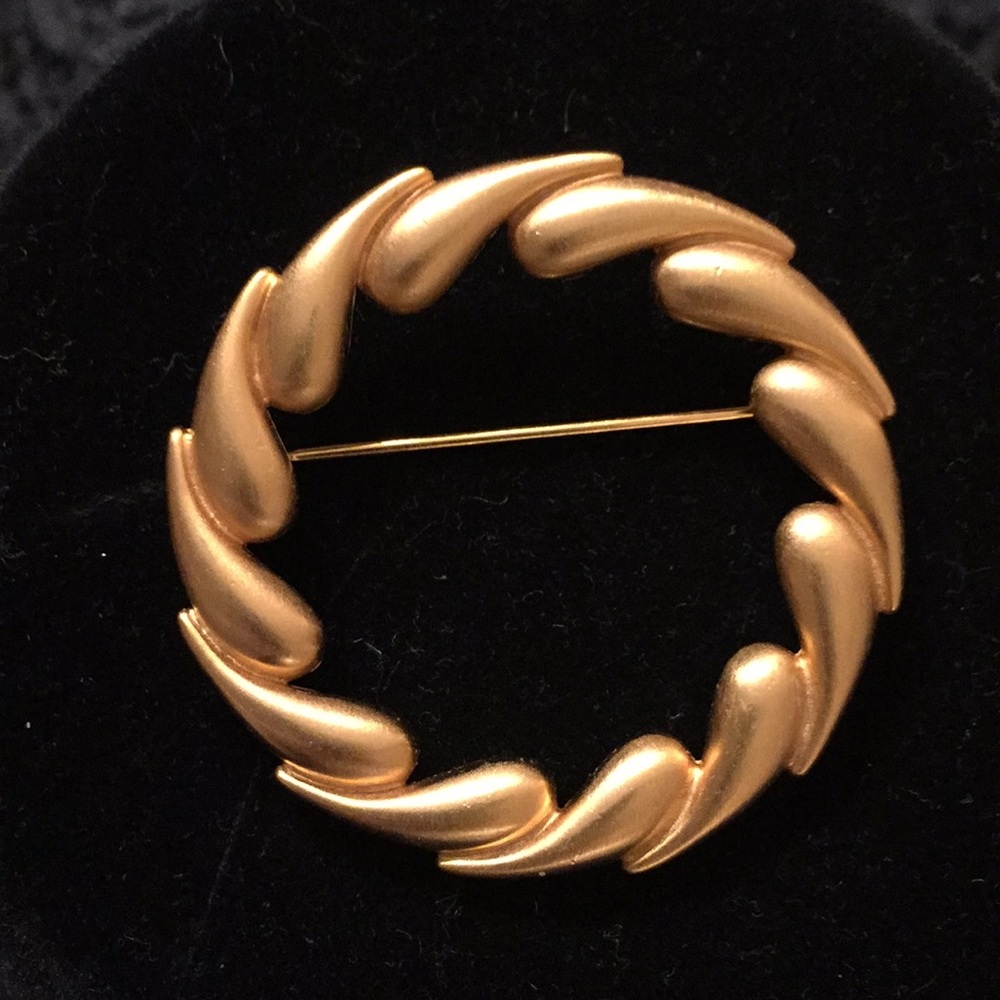Vintage Ann Klein Brushed Gold Pin